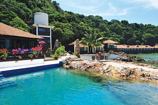 Hidden Gems Malaysia: 4 Pulau Tersembunyi yang Wajib Anda Jelajahi pulau gemia terengganu landscape
