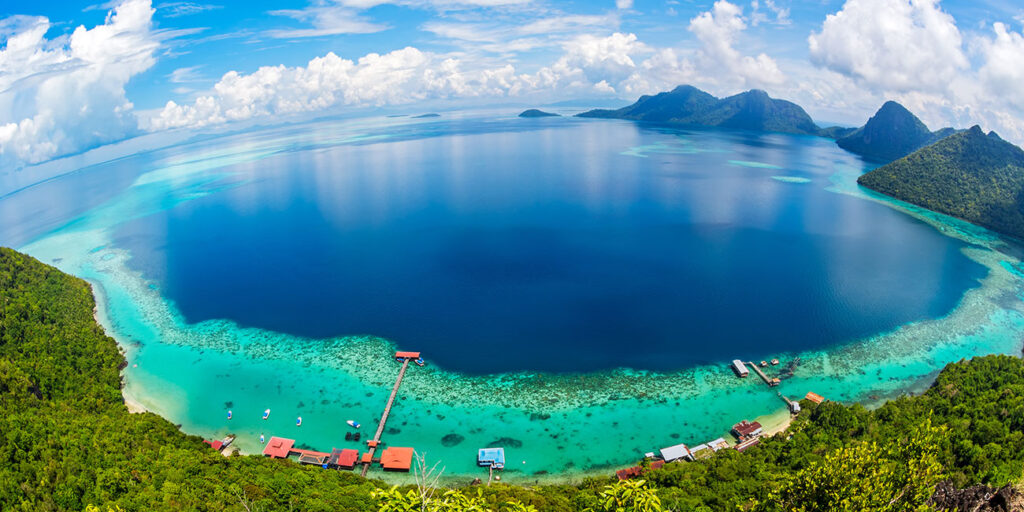 Sabah: Surga Pantai dan Pulau Eksotis sabah borneo cover