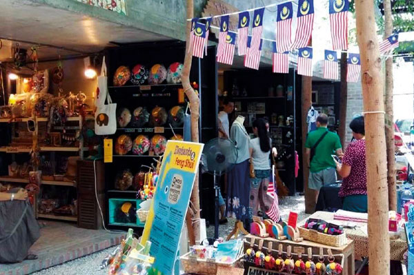 Kong Heng Square: Hidden Gem Ipoh dengan Nuansa Heritage yang Memikat kong heng square 1landscape