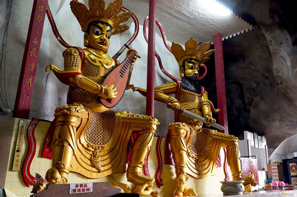 5 Kuil Gua Menakjubkan di Ipoh: Perpaduan Alam, Sejarah, dan Budaya yang Wajib Dikunjungi park tong cave temple landscape2