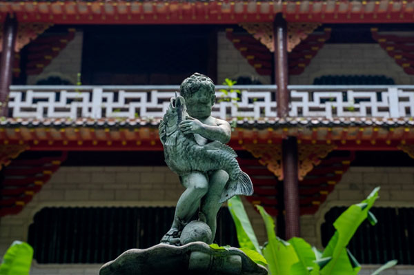 5 Kuil Gua Menakjubkan di Ipoh: Perpaduan Alam, Sejarah, dan Budaya yang Wajib Dikunjungi sam poh tong landscape3